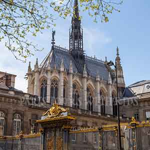 Middleages in Paris Tour for kids