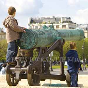 Treasures of Paris Tour with Kids